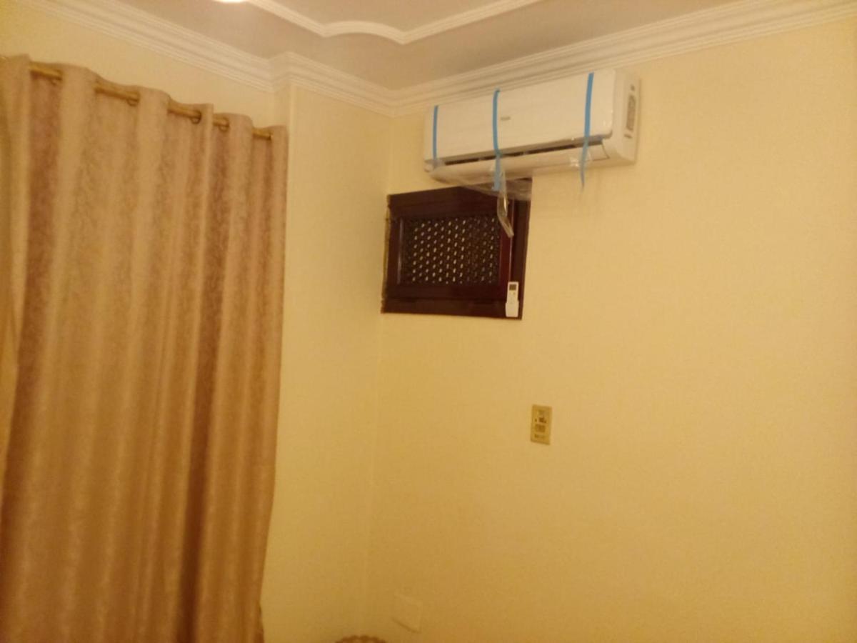 Apartment شقه فندقيه عائليه